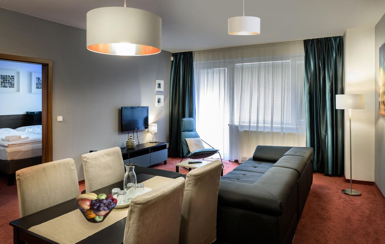 Apartmanovy Dum Landek オストラヴァ エクステリア 写真